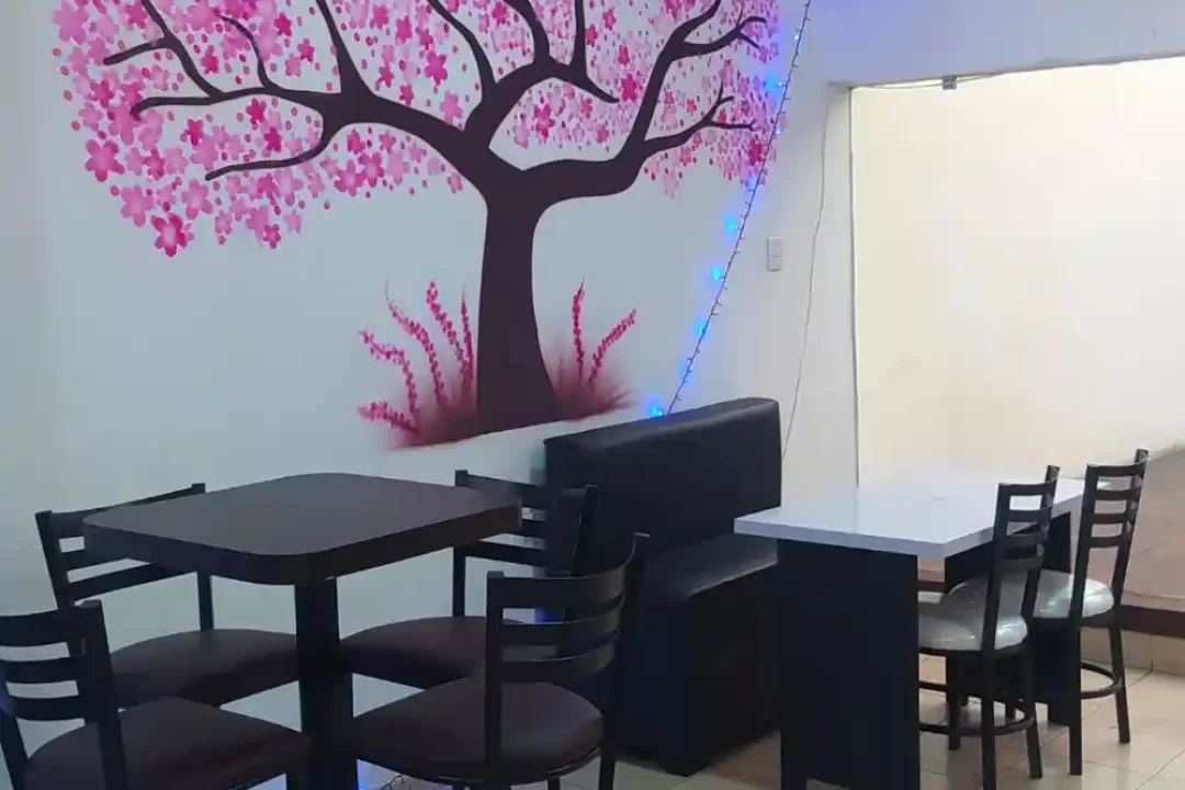 sushi-golds-valle-de-chalco.webp