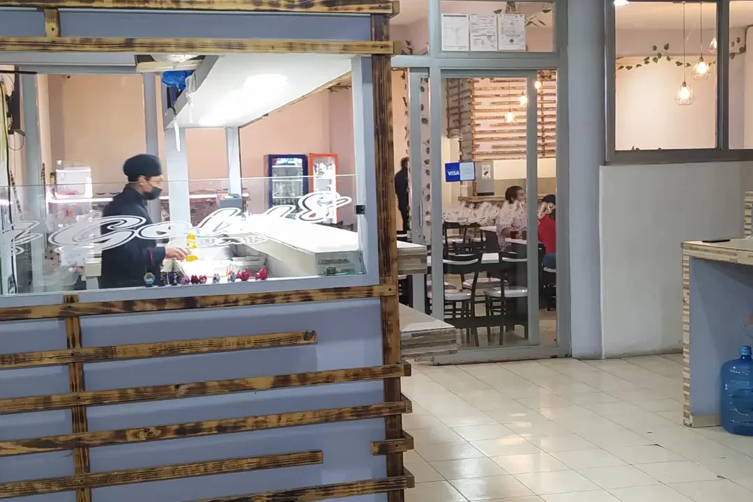 valle-de-chalco-sushi-golds.webp